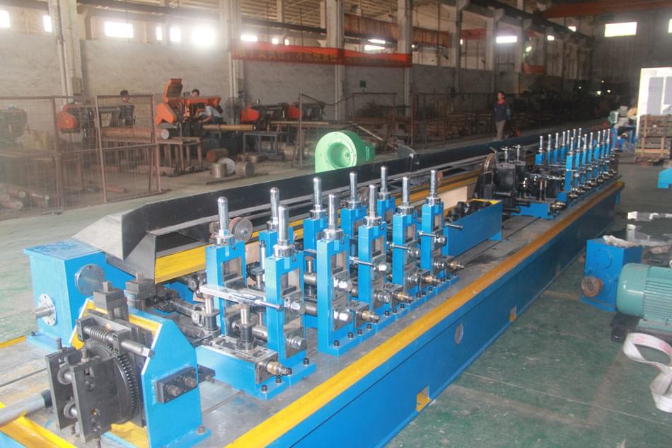 焊管設備生產廠要具備哪些優點